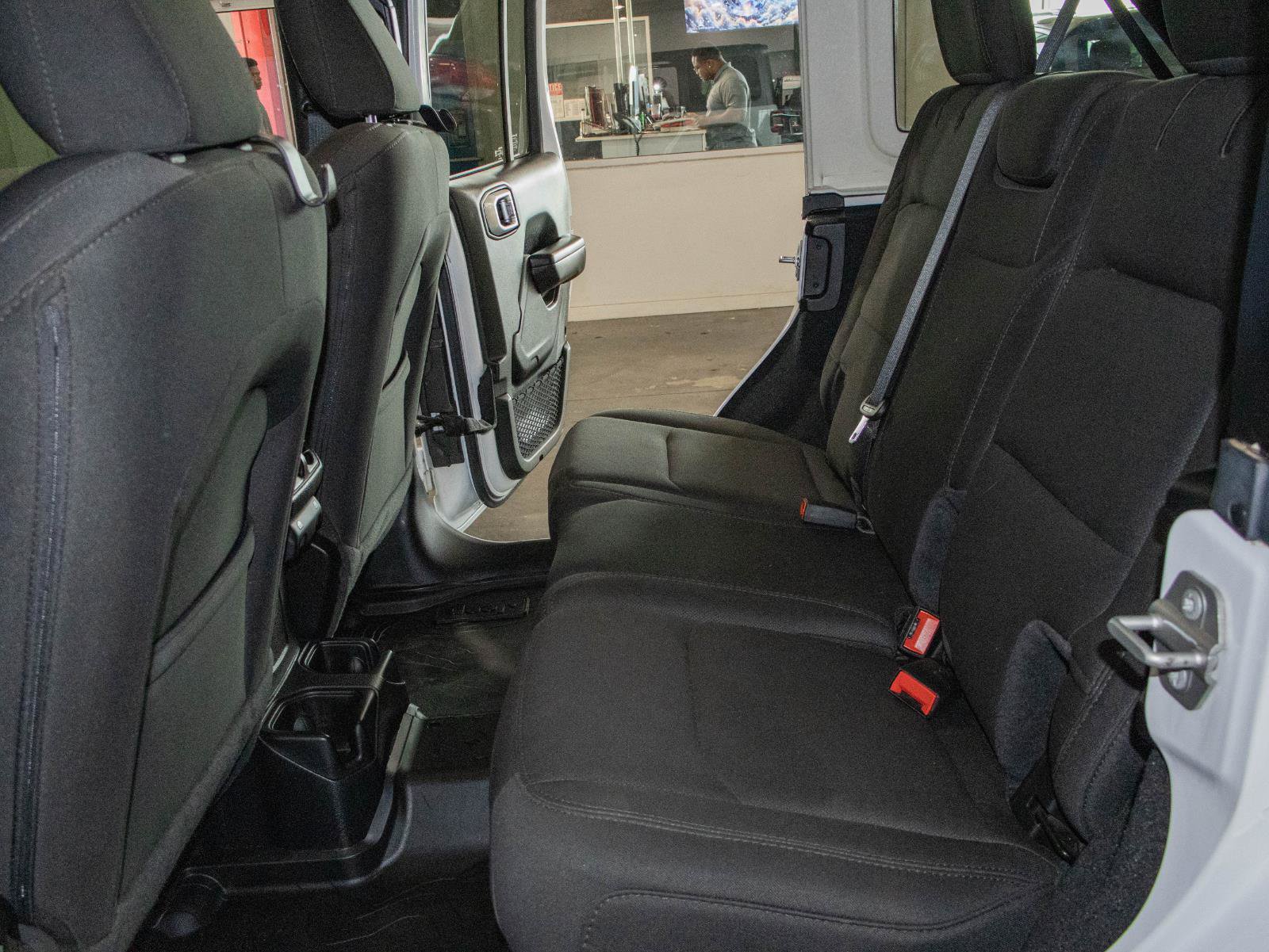 Used 2020 Jeep Wrangler Unlimited Sport S image 13
