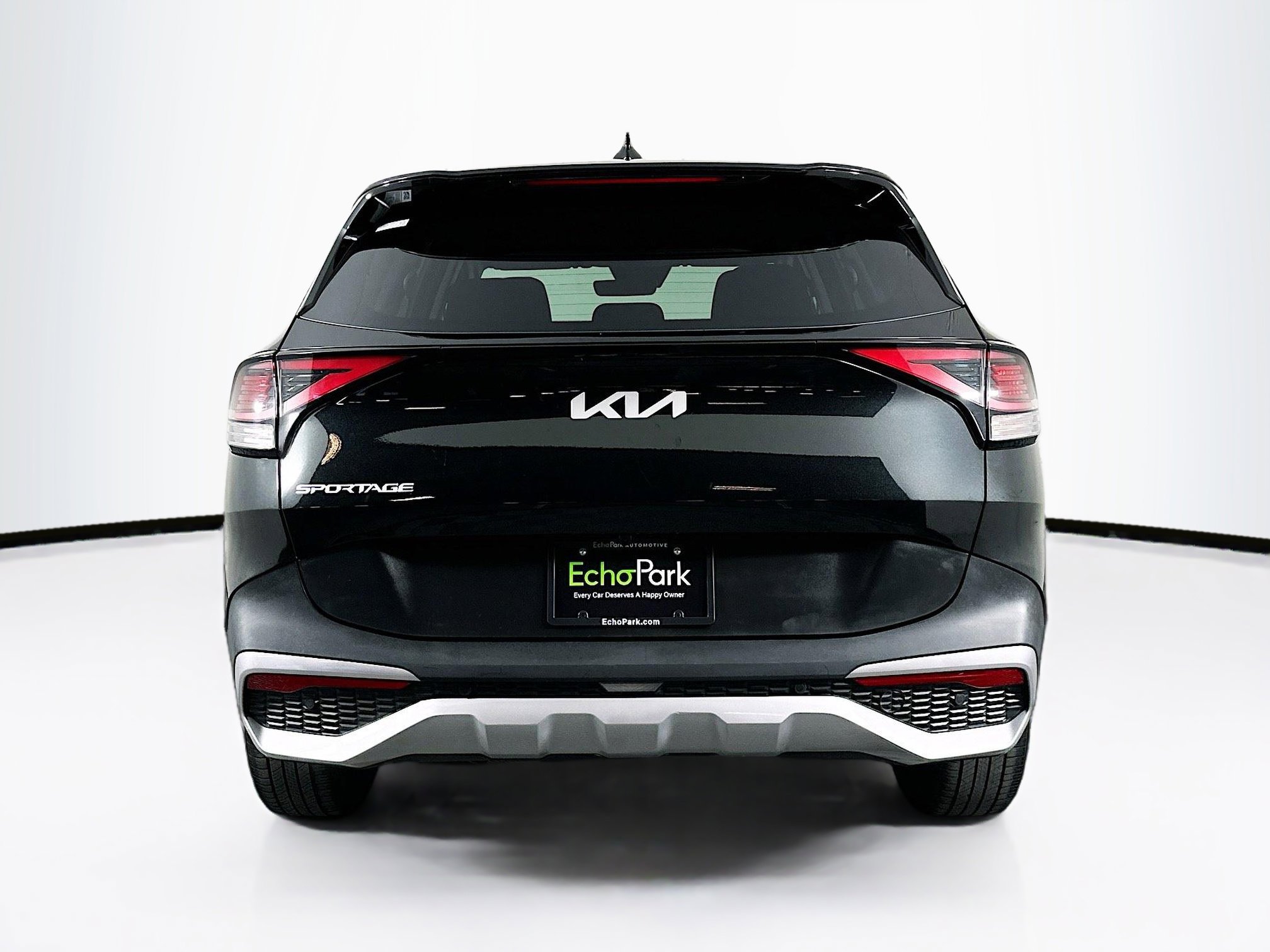 Used 2024 Kia Sportage LX image 7