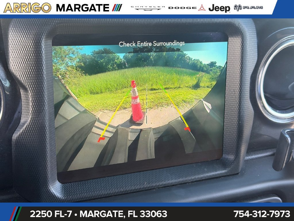 Used 2022 Jeep Wrangler Unlimited Rubicon AWD/4WD image 24