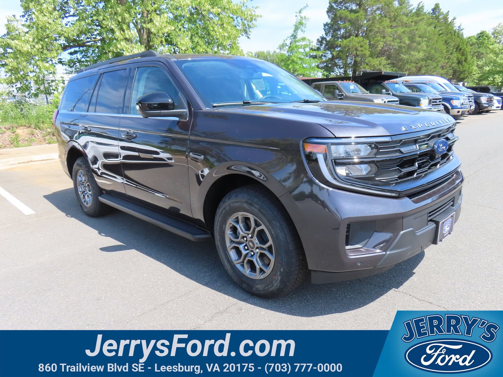 New 2026 Ford Expedition Active AWD/4WD image 1