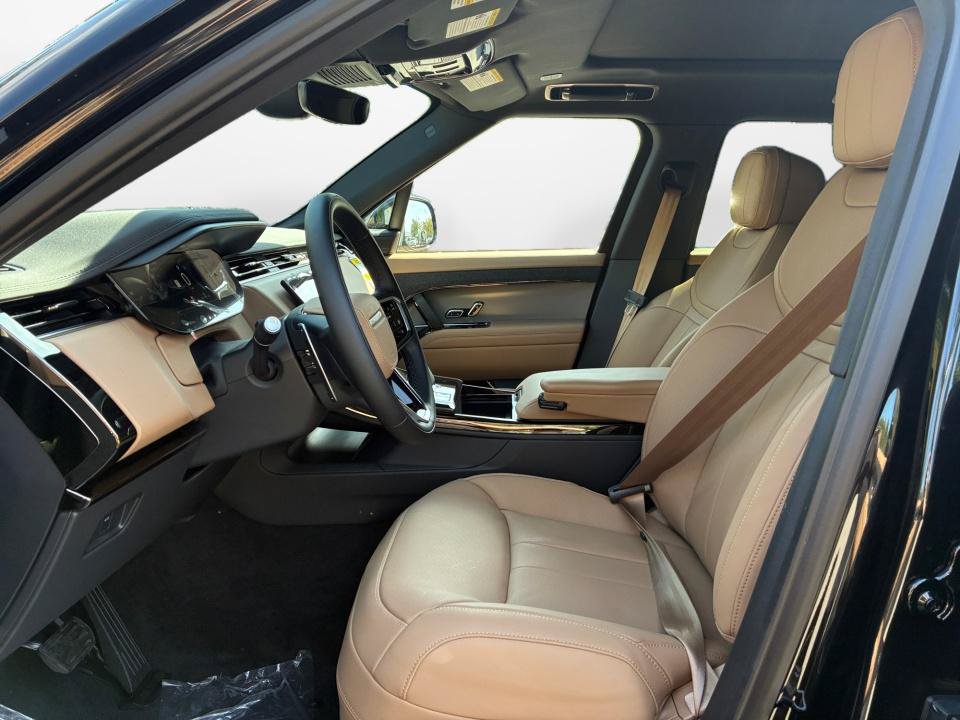 New 2027 Land Rover Range Rover Sport SE AWD/4WD image 9