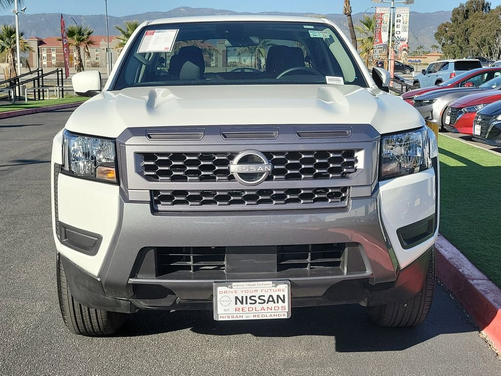 Certified 2025 Nissan Frontier SV w/ Tow Package image 27
