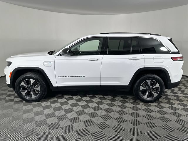 Used 2023 Jeep Grand Cherokee 4WD 4xe image 29