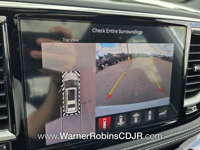 New 2027 Chrysler Pacifica Select FWD image 24