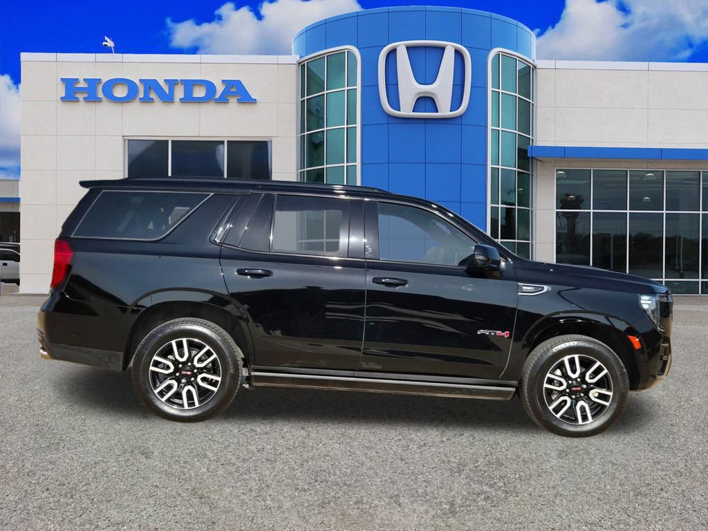 Used 2024 GMC Yukon AT4 w/ AT4 Premium Plus Package AWD/4WD video 2