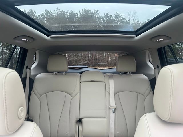 Used 2019 Buick Envision Premium w/ Driver Confidence Package image 38