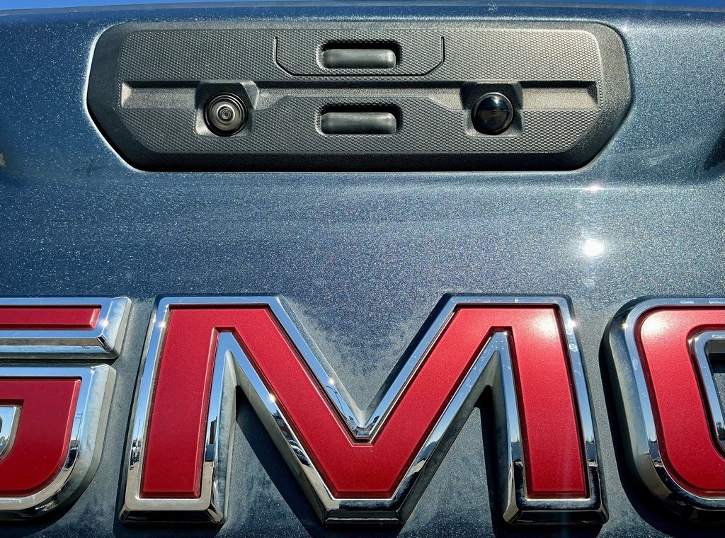 Used 2021 GMC Sierra 1500 AT4 w/ AT4 Value Package image 15