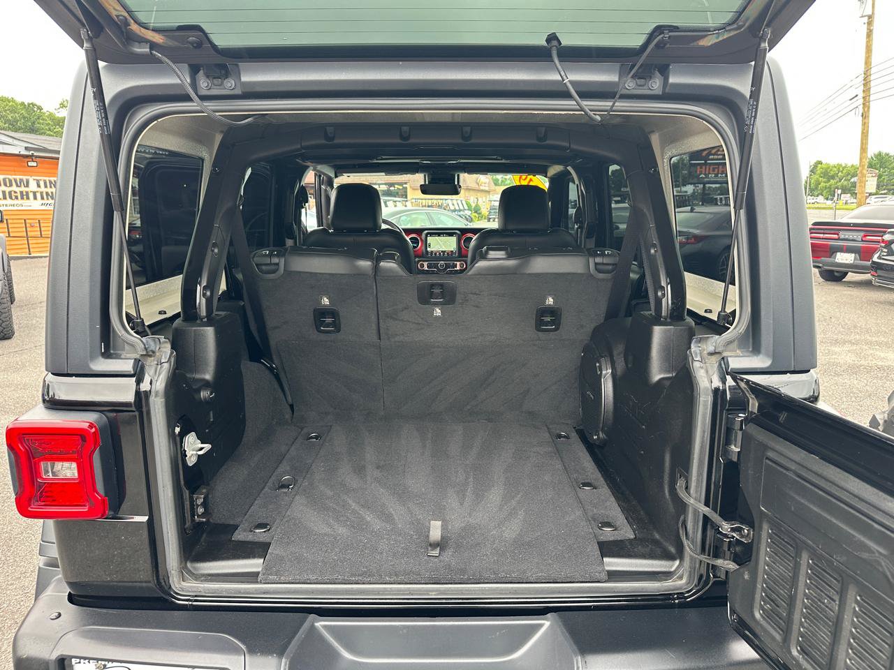 Used 2019 Jeep Wrangler Unlimited Rubicon AWD/4WD image 20