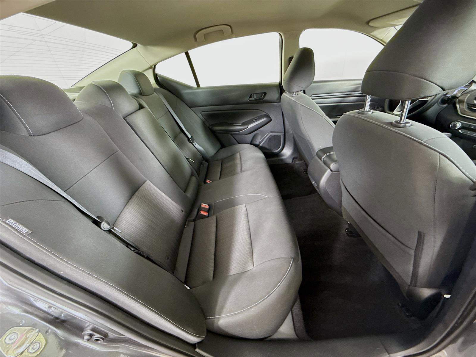 Used 2025 Nissan Altima 2.5 SV image 25