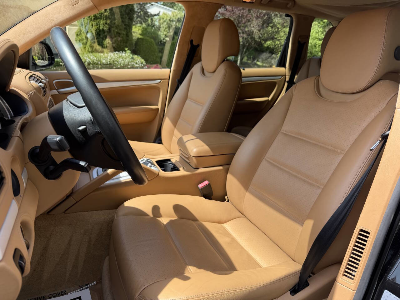 Used 2005 Porsche Cayenne Turbo AWD/4WD image 10