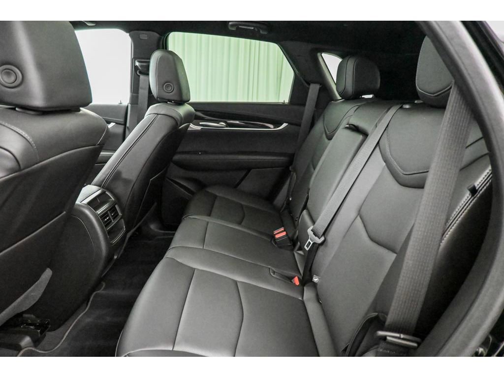 Certified 2025 Cadillac XT5 Premium Luxury image 26