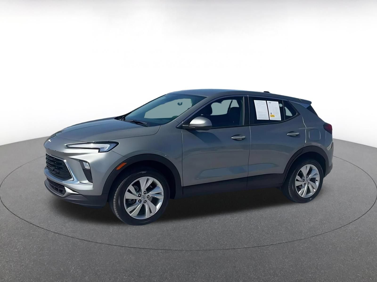 Used 2025 Buick Encore GX Preferred AWD/4WD image 7