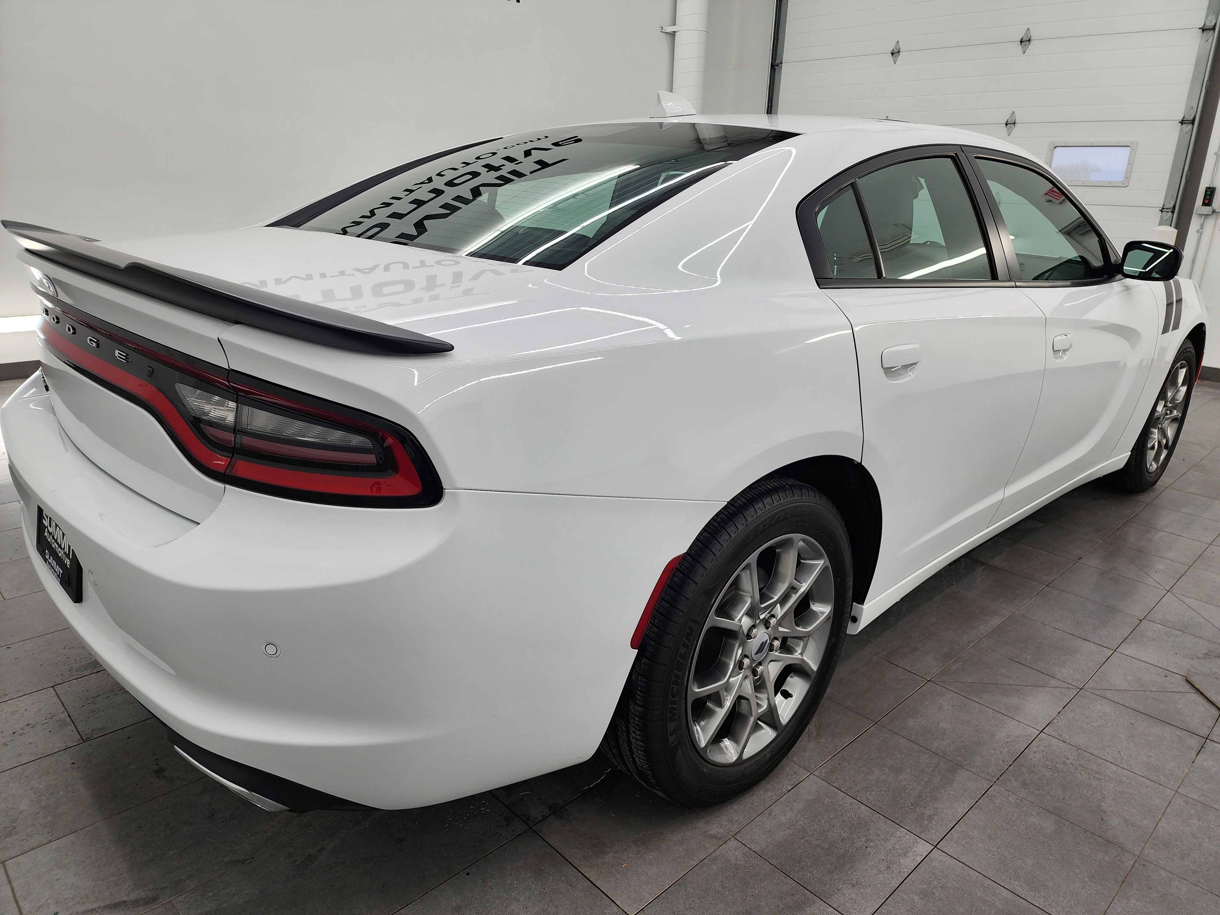Used 2017 Dodge Charger SXT w/ AWD Plus Group image 5