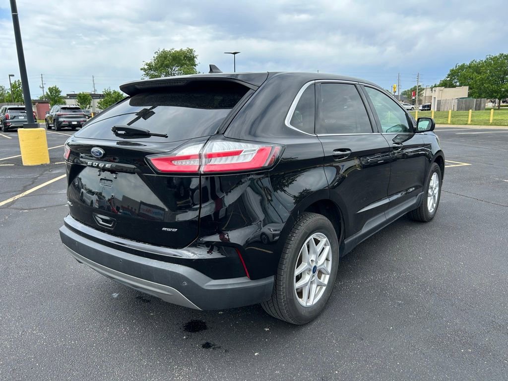Used 2023 Ford Edge SEL w/ Convenience Package AWD/4WD image 8