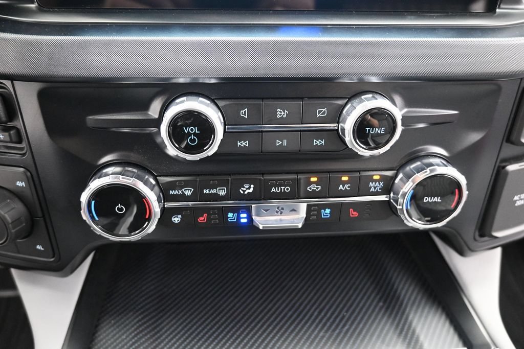Used 2023 Ford F250 Limited AWD/4WD image 17
