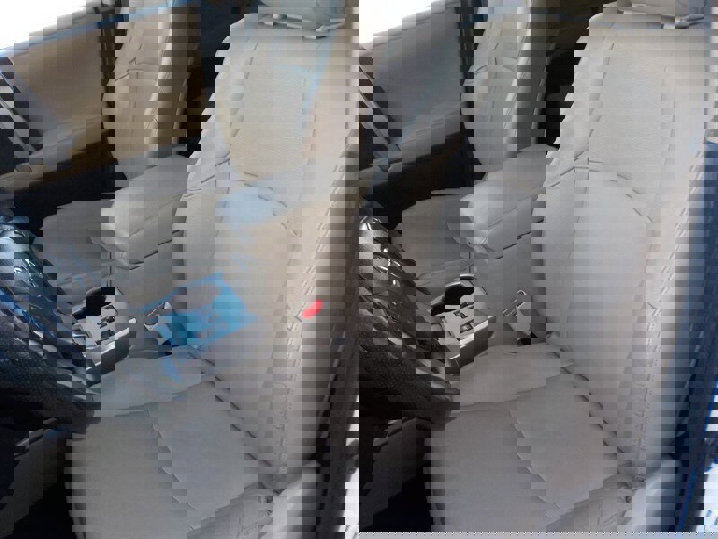 Used 2013 Toyota 4Runner SR5 w/ Premium Pkg image 4