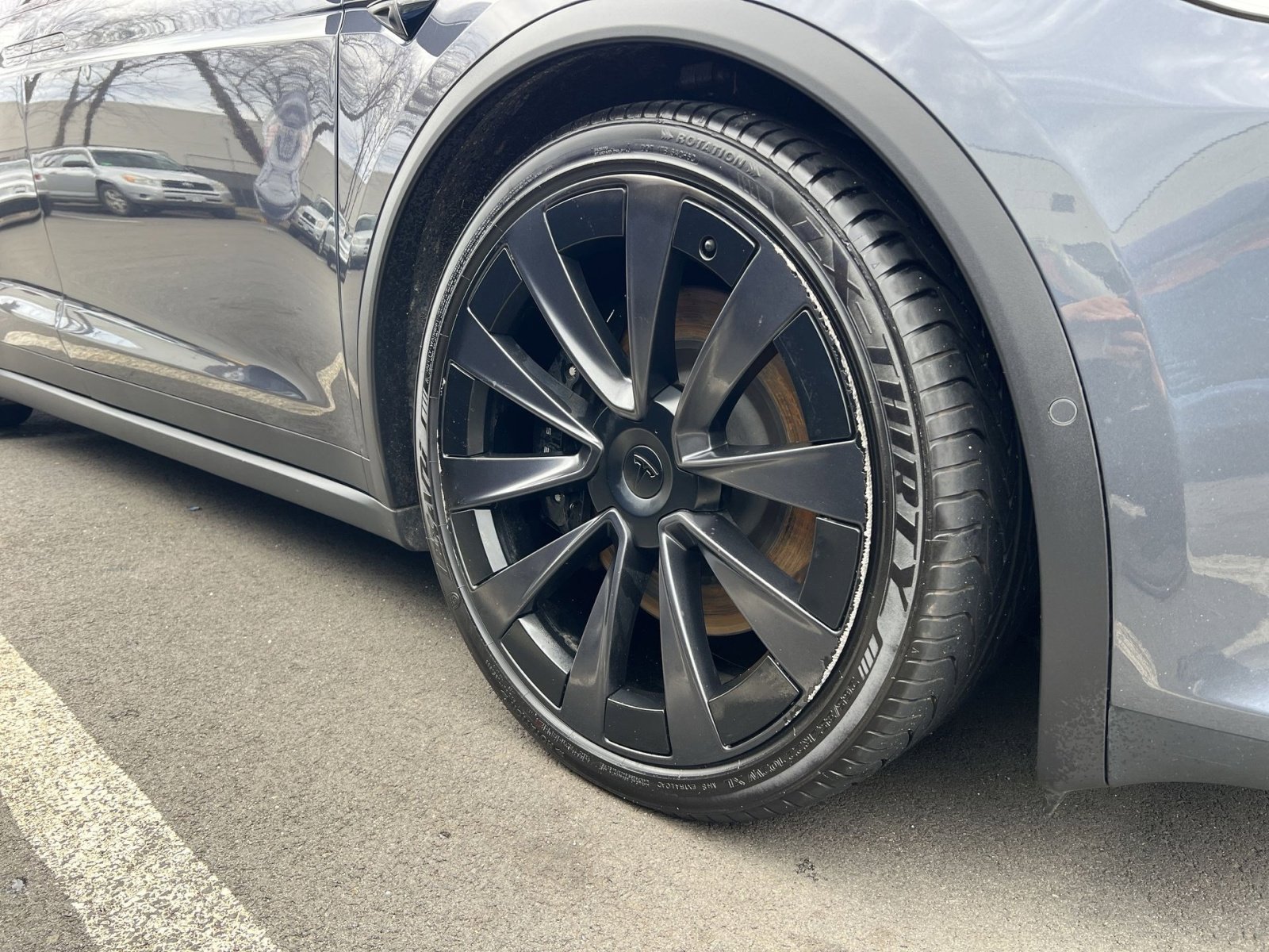 Used 2023 Tesla Model X Plaid image 8