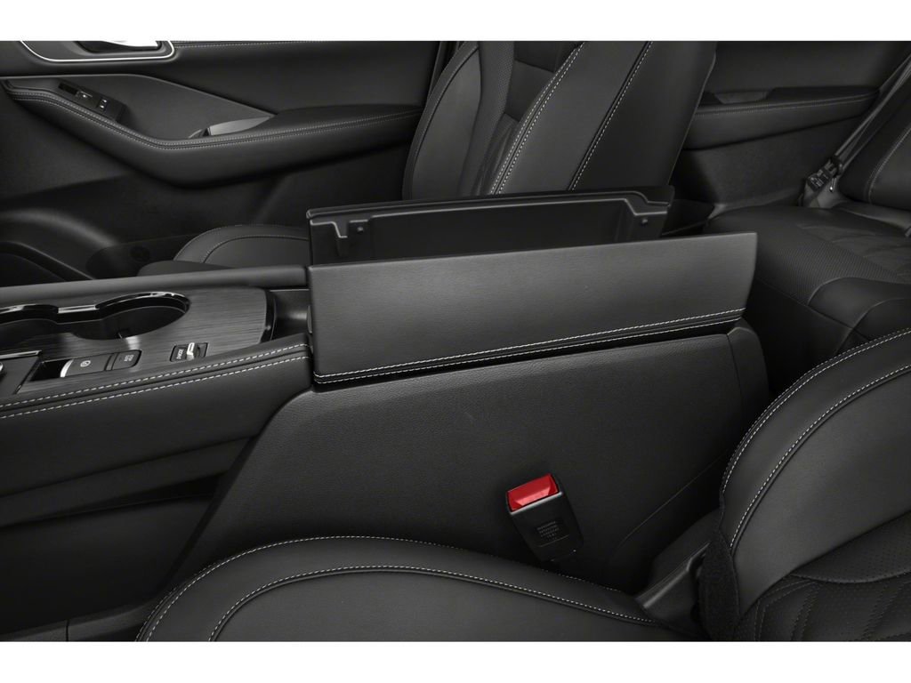 Used 2026 Nissan Rogue Platinum w/ Tech Package image 9