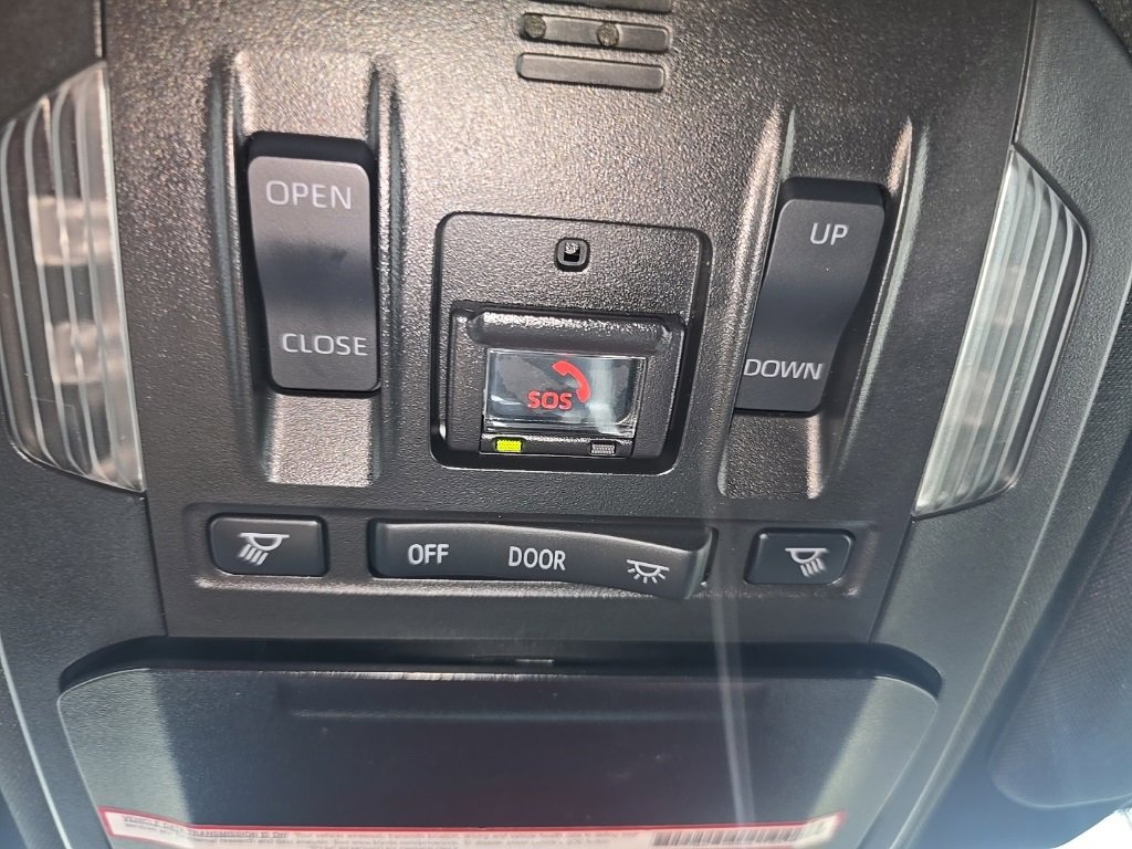 Used 2021 Toyota Highlander XSE image 13