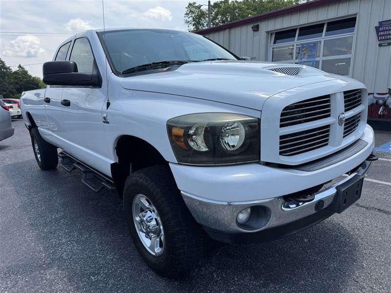 Used 2009 Dodge Ram 2500 Truck SLT w/ Popular Equipment Group image 2