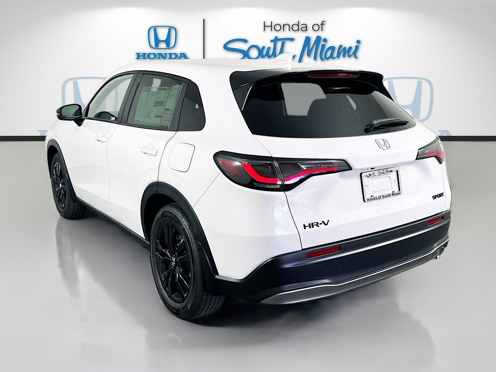 Certified 2026 Honda HR-V Sport image 4