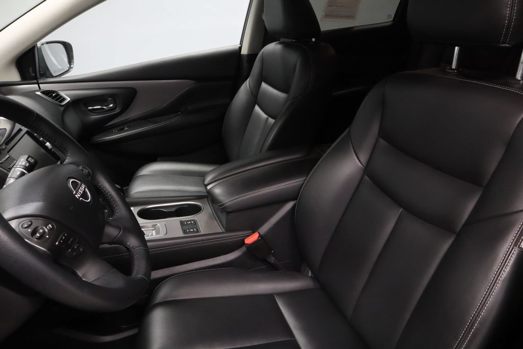 Certified 2024 Nissan Murano SV w/ SV Midnight Edition Package AWD/4WD image 24