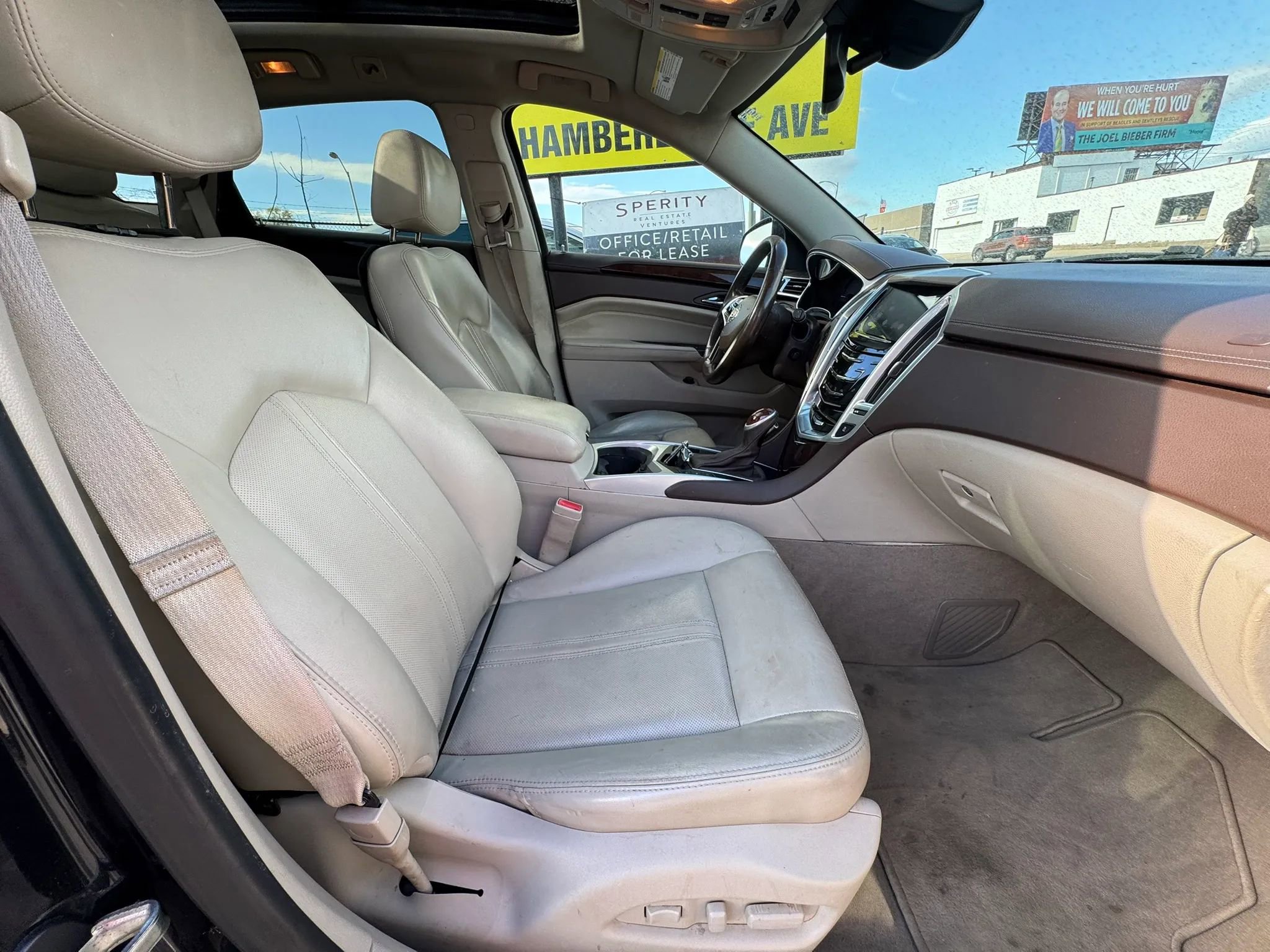 Used 2014 Cadillac SRX Performance w/ Driver Awareness Package image 23