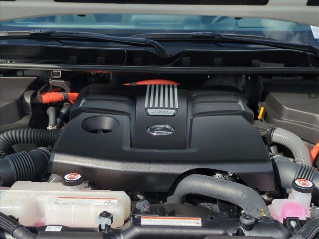 New 2025 Lexus LX 700h Overtrail image 16