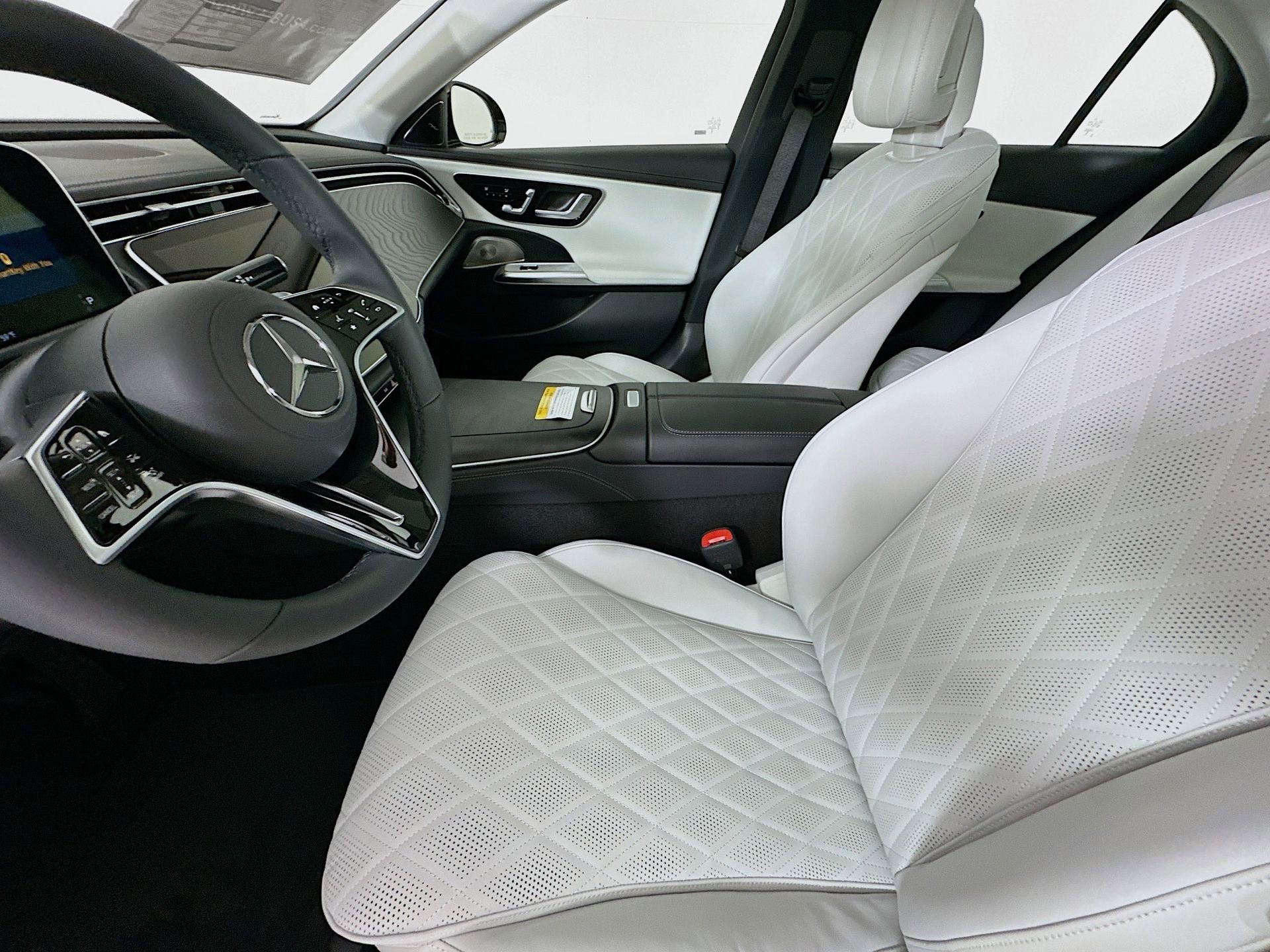 New 2026 Mercedes-Benz E 350 4MATIC Sedan image 23