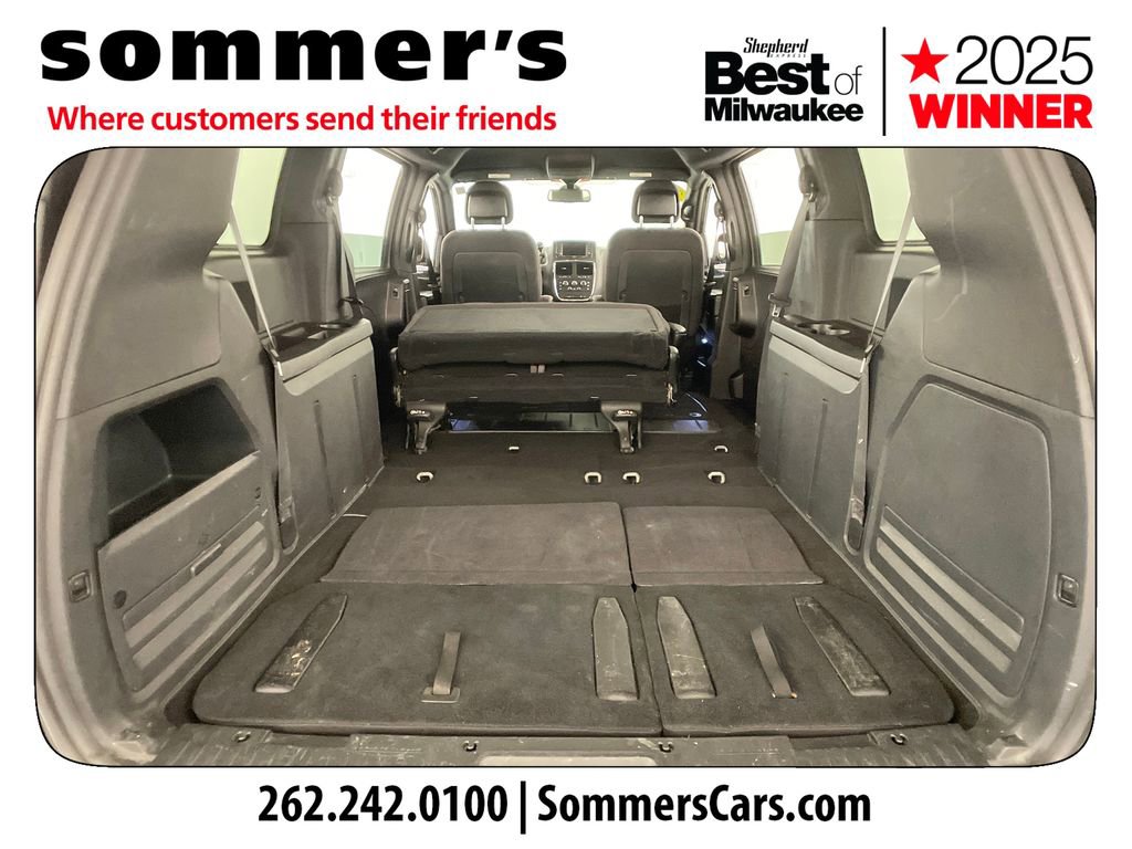 Used 2018 Dodge Grand Caravan SE image 30