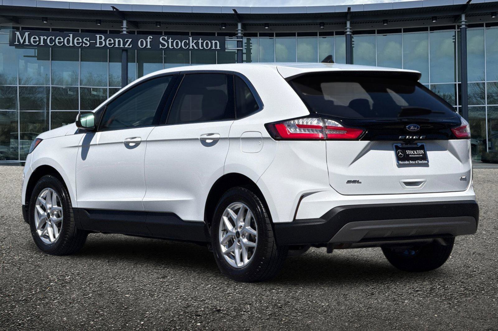 Used 2024 Ford Edge SEL image 6