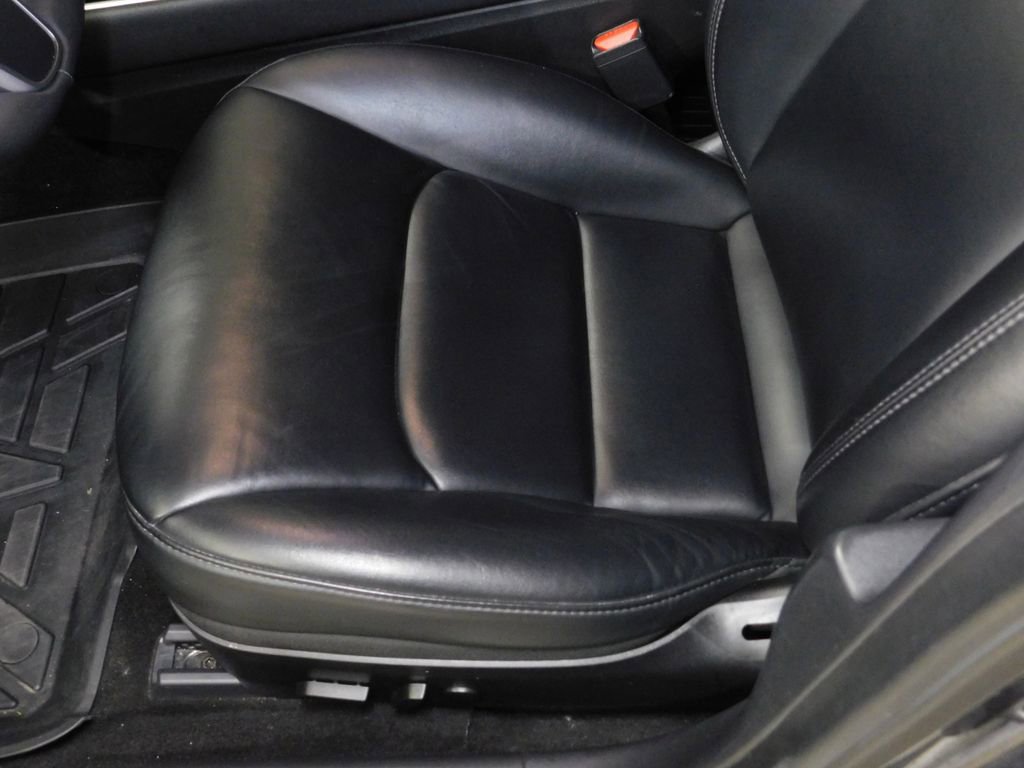 Used 2020 Tesla Model 3 Long Range AWD/4WD image 34
