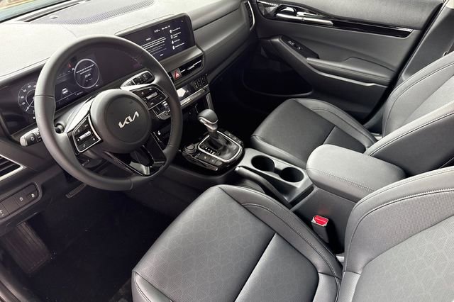 New 2026 Kia Seltos EX image 11