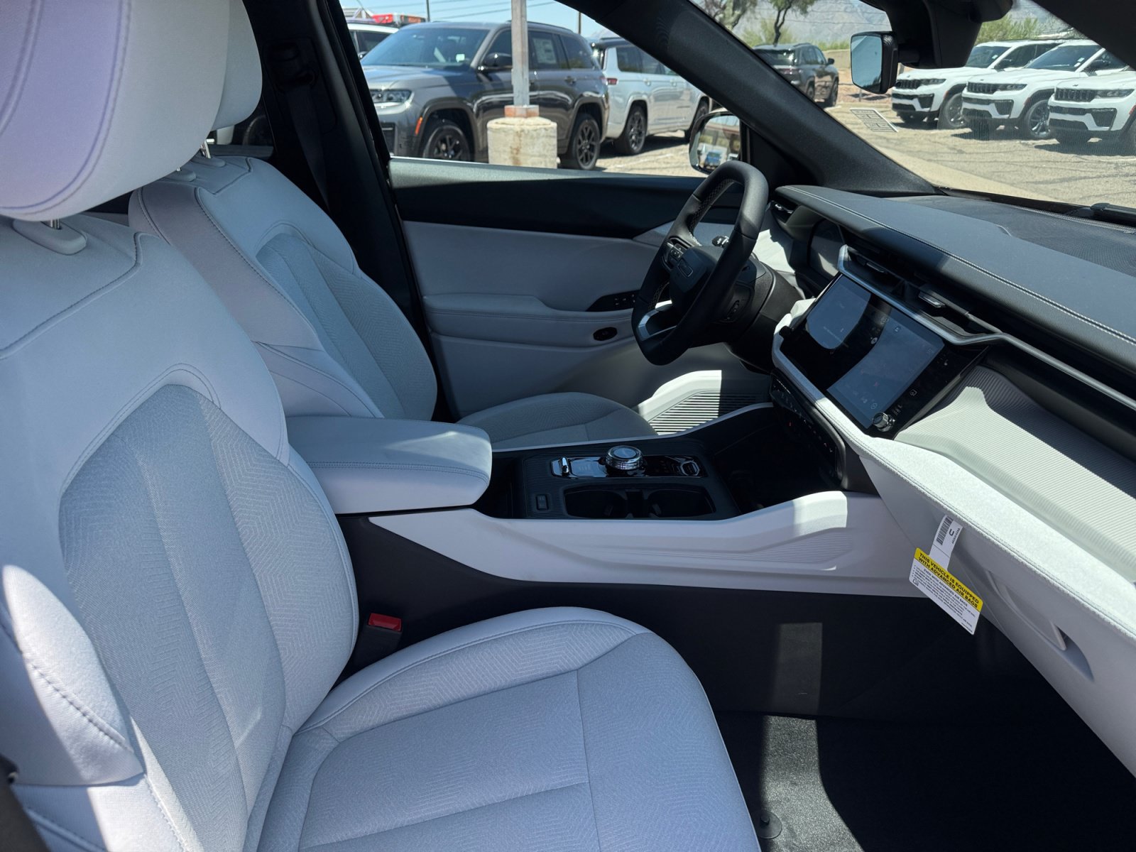 New 2026 Jeep Cherokee Laredo AWD/4WD image 19