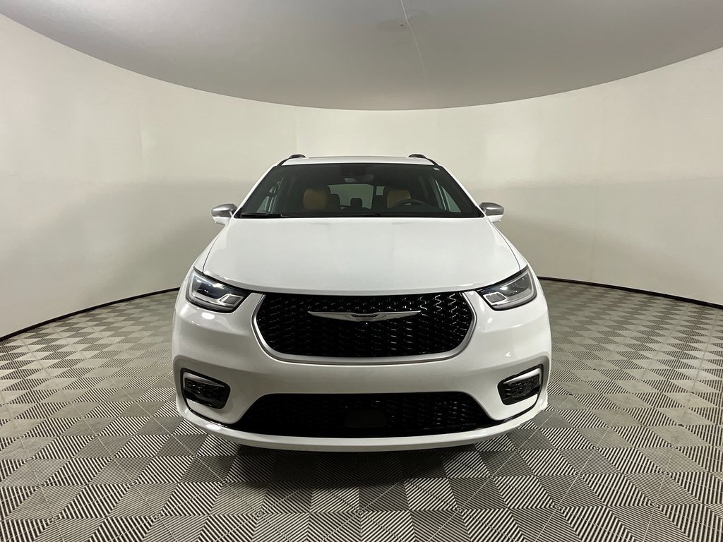 Used 2022 Chrysler Pacifica Pinnacle image 7