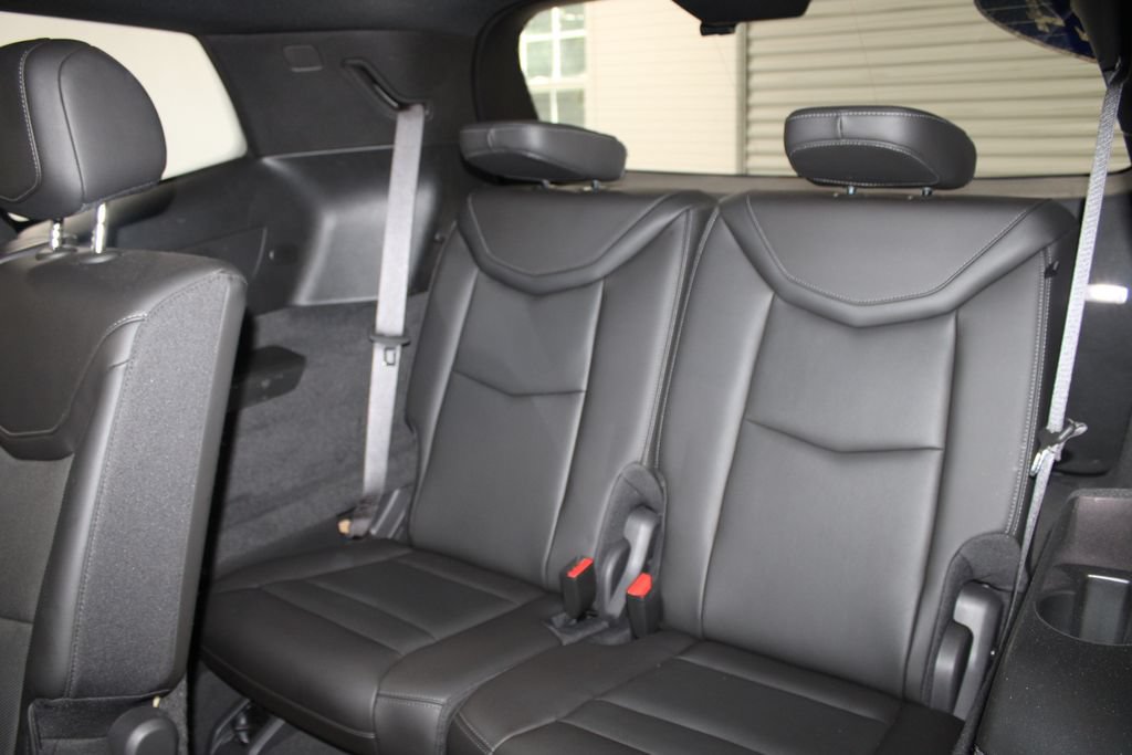 Used 2024 Cadillac XT6 Premium Luxury AWD/4WD image 21