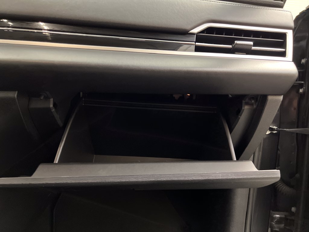 Used 2025 Mitsubishi Outlander SE AWD/4WD image 39