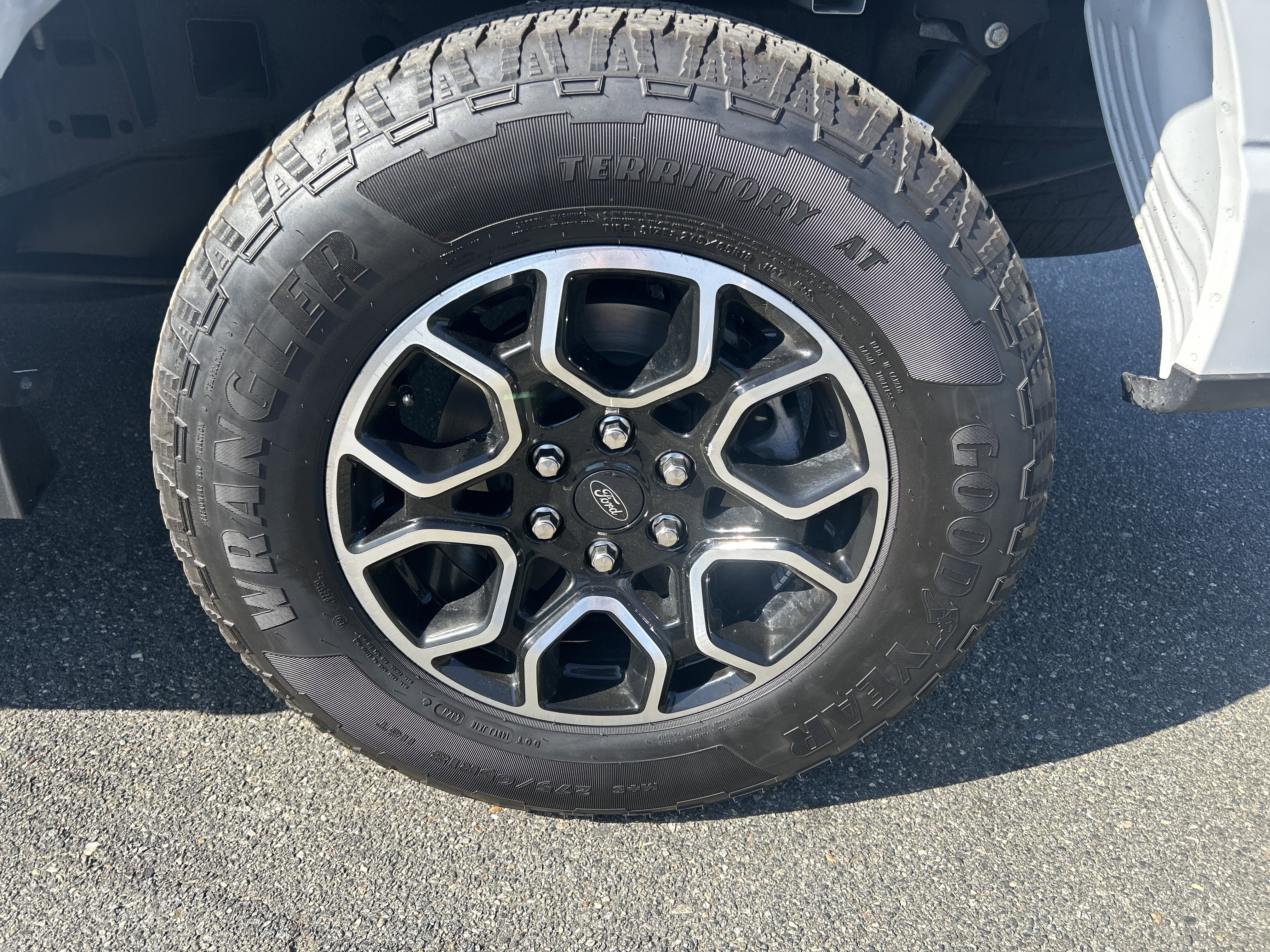 Certified 2023 Ford F150 XLT w/ Equipment Group 302A High image 16