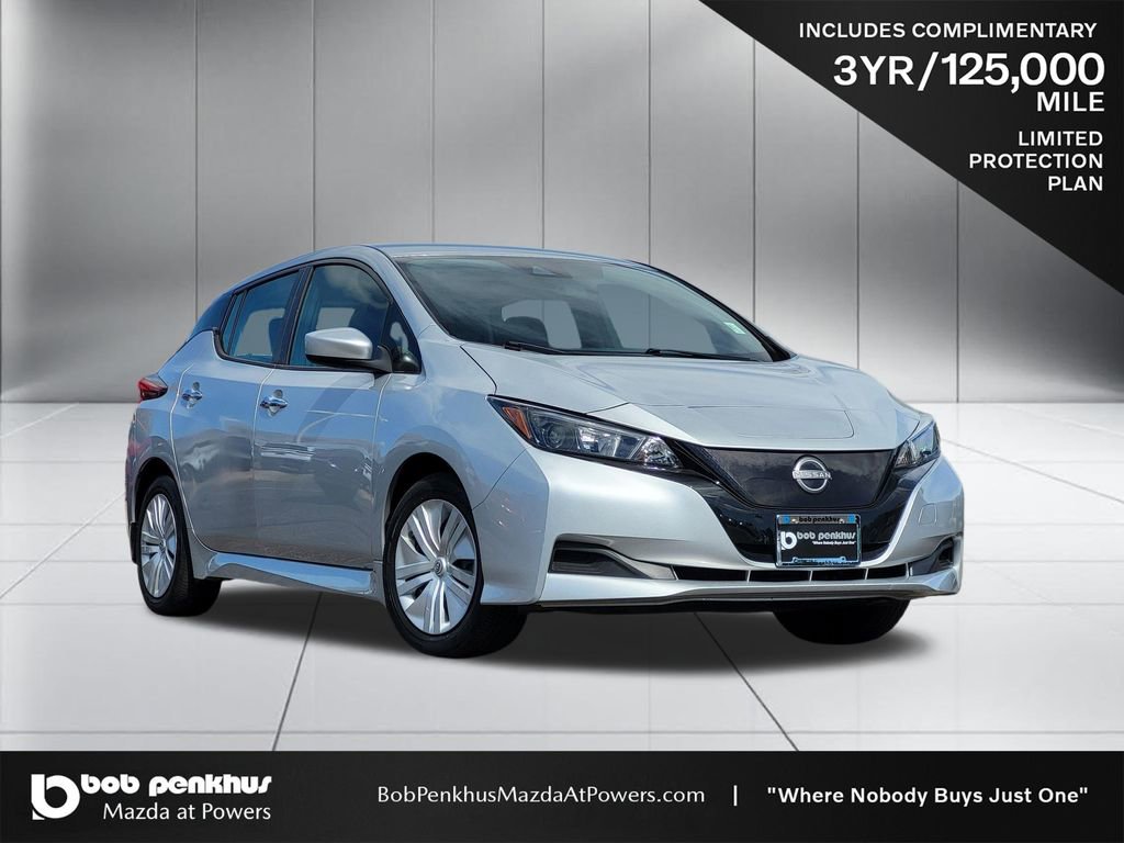Used 2024 Nissan Leaf S image 1