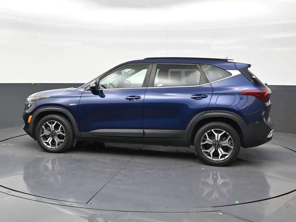 Used 2021 Kia Seltos EX AWD/4WD image 2