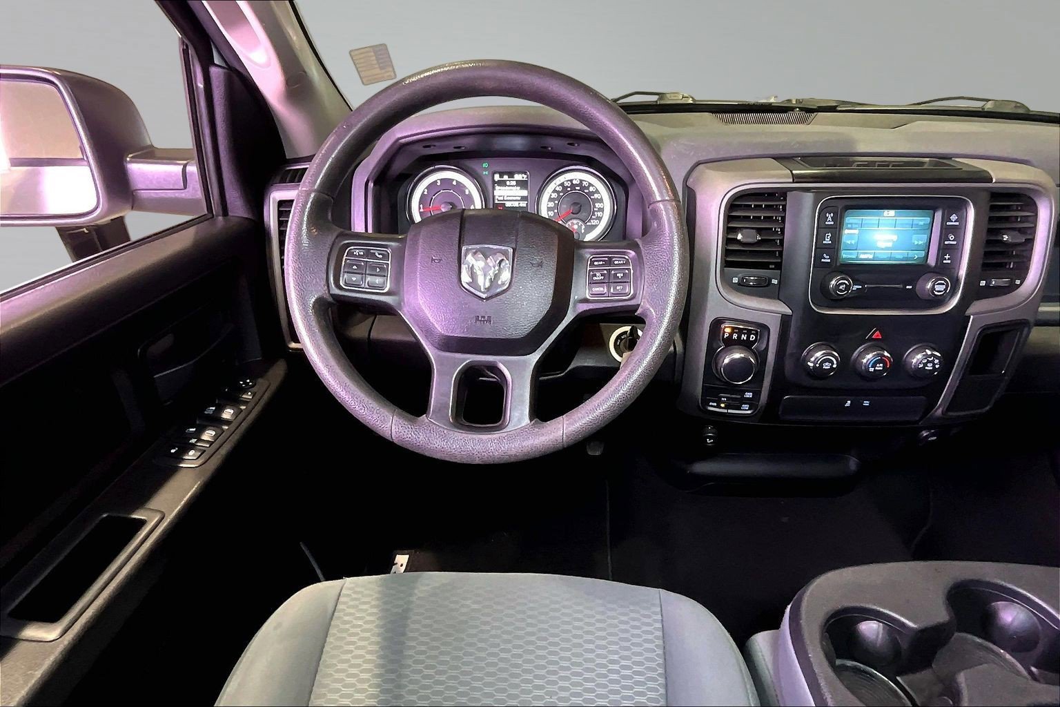 Used 2020 RAM 1500 ST w/ SXT Plus Group AWD/4WD image 8