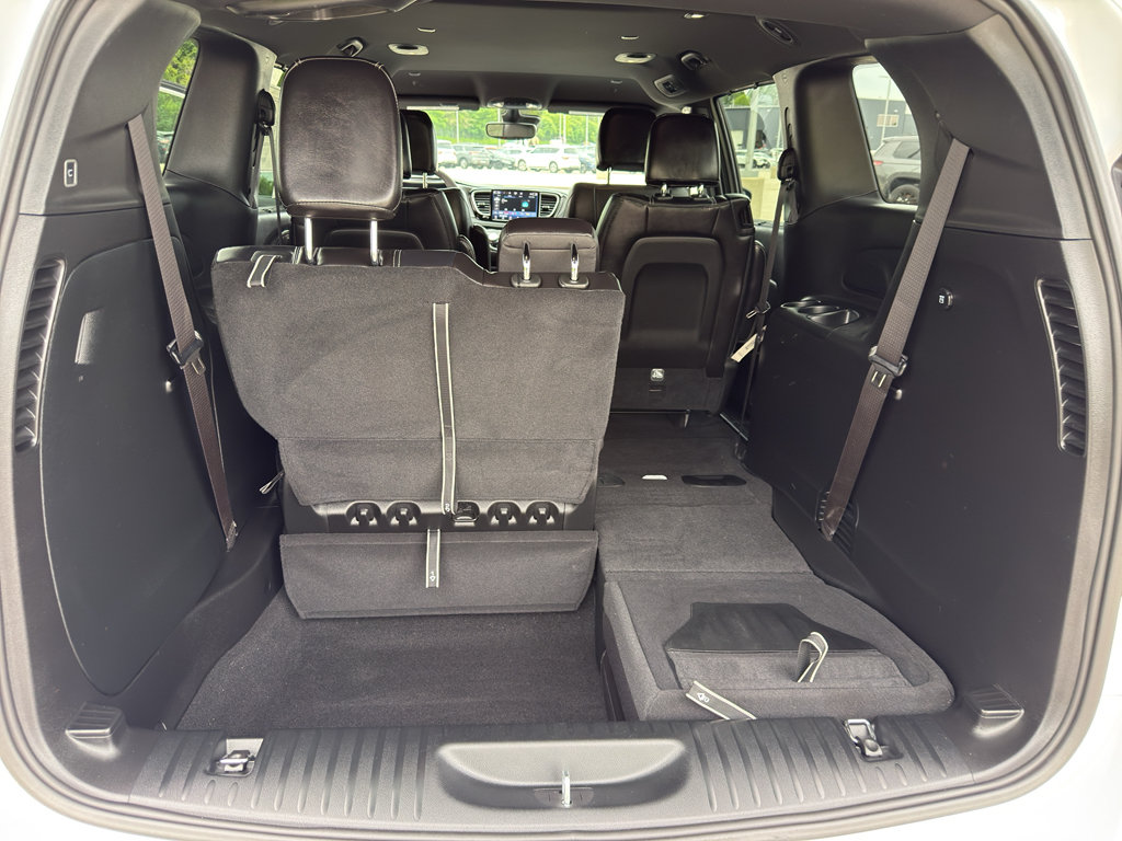 New 2026 Chrysler Pacifica Select FWD image 36