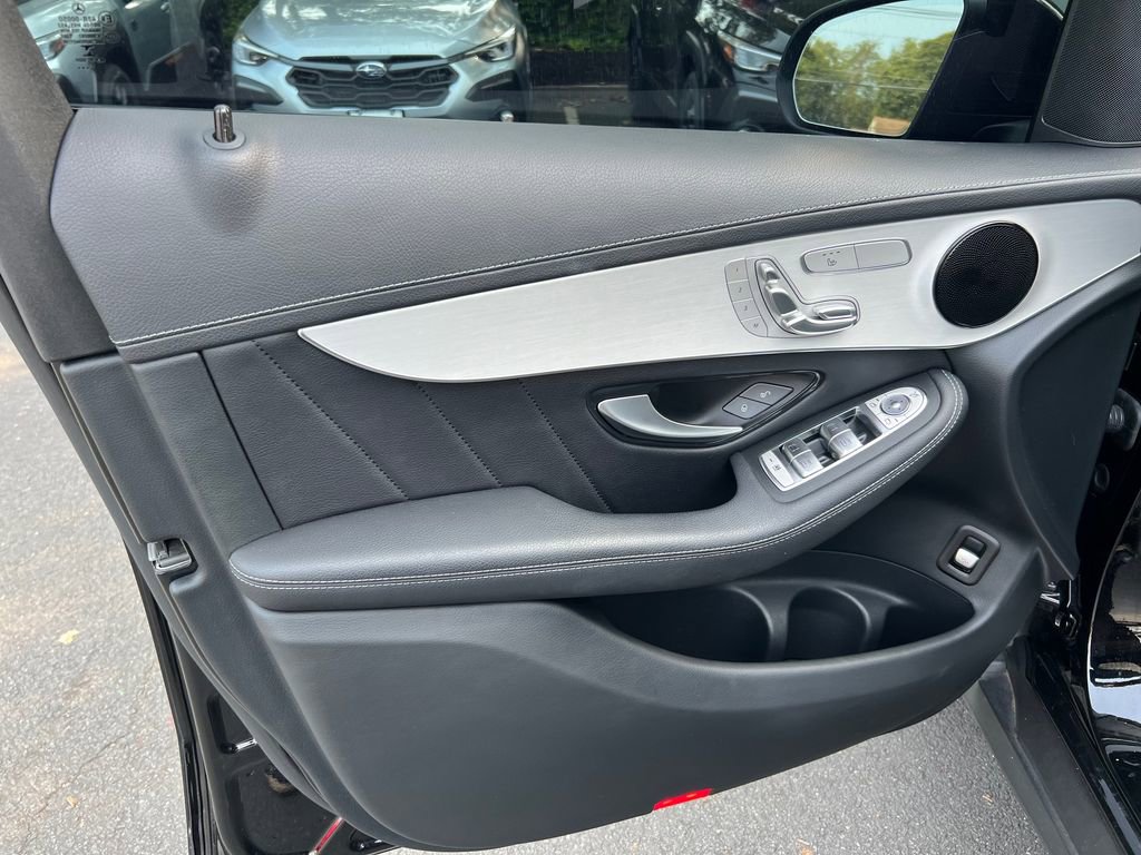 Used 2022 Mercedes-Benz GLC 300 4MATIC Coupe image 31