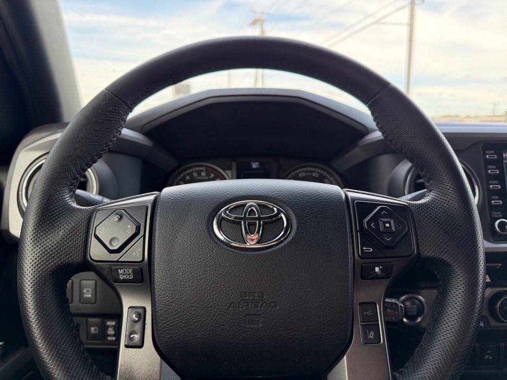 Used 2023 Toyota Tacoma TRD Pro AWD/4WD image 12