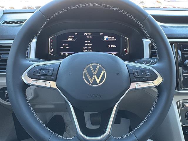 Certified 2023 Volkswagen Atlas SE w/ Panoramic Sunroof Package image 18