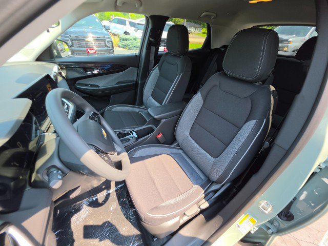 New 2026 Chevrolet TrailBlazer LS w/ LS Convenience Package AWD/4WD image 25