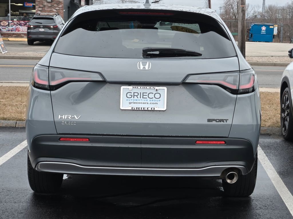 Used 2024 Honda HR-V Sport image 5