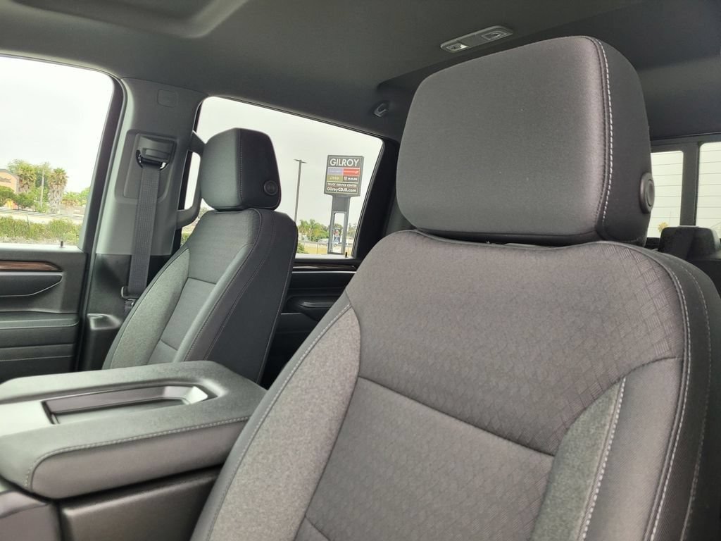 New 2026 Chevrolet Silverado 3500 LT w/ All Star Edition AWD/4WD image 12