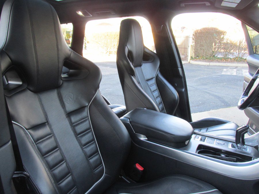 Used 2016 Land Rover Range Rover Sport SVR image 74