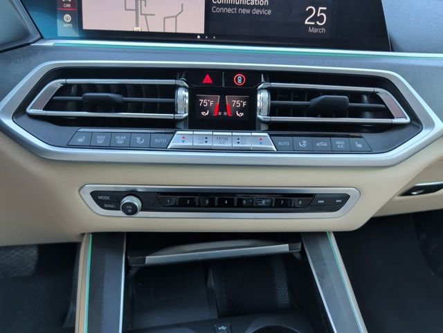 Used 2022 BMW X5 xDrive40i w/ Premium Package AWD/4WD image 30